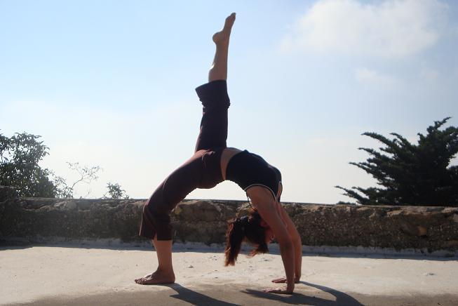 chakrasana(posture de la roue)